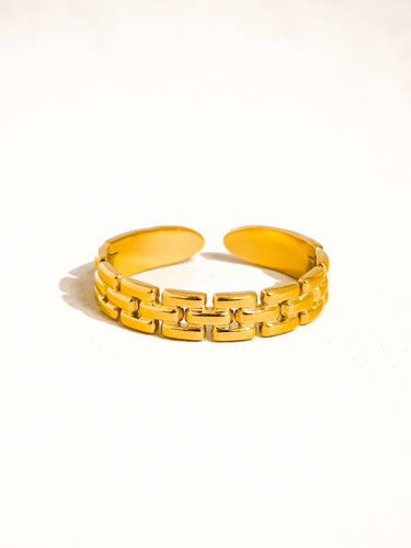 Joëlle 18K gold non tarnish thin chain ring