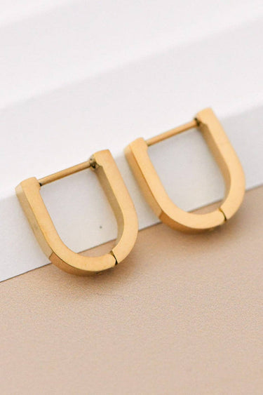 18K Gold Plated Waterproof Stainless Steel Hoop Earrings 7116 close-up showing the geometric gold design