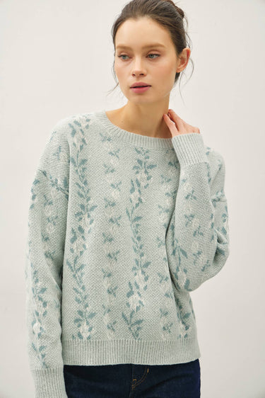 COZY FLORAL JACQUARD SWEATER TOP - M / SAGE - Sweater