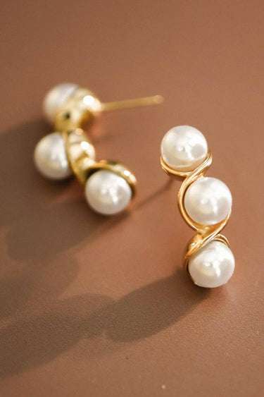 18K Gold PVD Plated Waterproof Stainless Steel Stud Earrings 7093 close-up highlighting the pearl-like decorative details