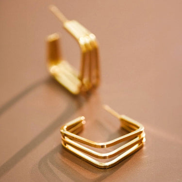 18K Gold Plated Waterproof Stainless Steel Hoop Earrings 7101 displayed on a neutral background