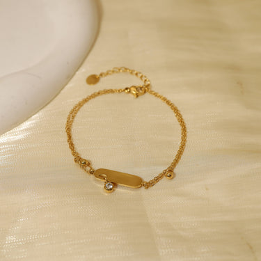 Gold Chain Bracelet With Plate And Rhinestone