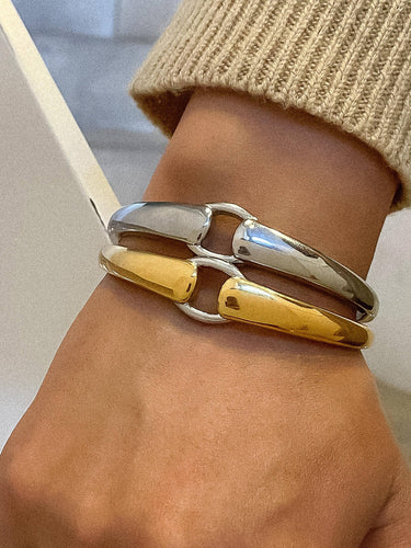 18K non-tarnish hoop bangle modern design