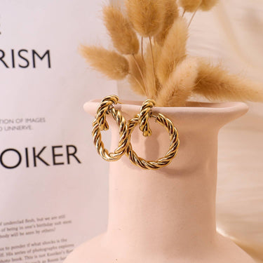 Wavy Circle Earrings