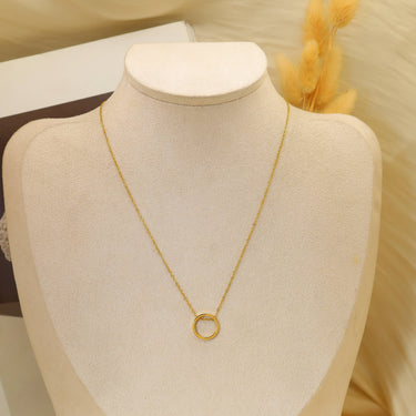 Gold Chain Necklace With Circle