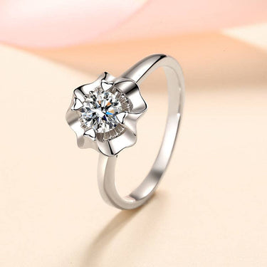 Four-Prong Moissanite Engagement Ring in 925 Sterling Silver