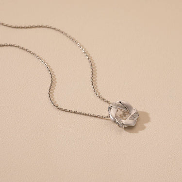 Sterling Silver Twist Circle Pendant Hypoallergenic