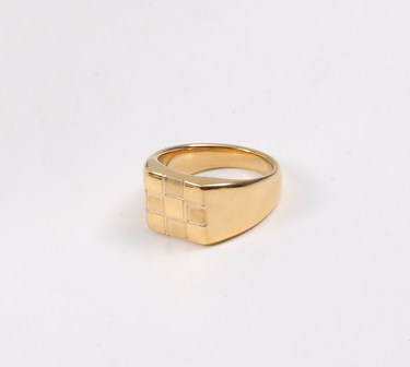 Sacra - Geometric Gold Check-board Block Ring