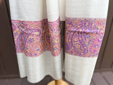 Fine Wool Kashmir Jamawar Pashmina with purple Jamawar border detail
