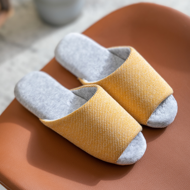 Unisex quiet house slippers for women