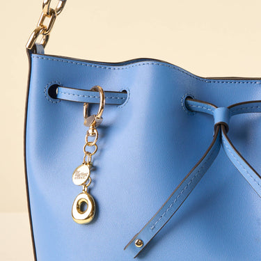 O bubble letter keychain