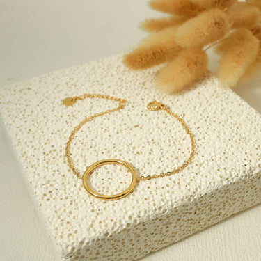 Circle Golden Chain Bracelet