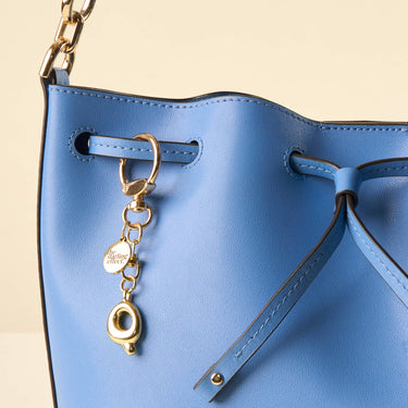 Q bubble letter keychain