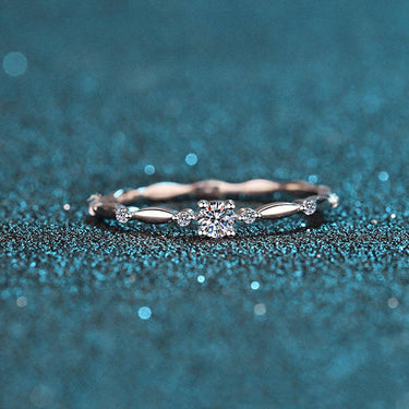 Four-Prong Moissanite Engagement Ring in 925 Sterling Silver