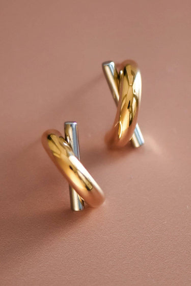 18K Gold PVD Plated Waterproof Stainless Steel Stud Earrings 7215 close-up highlighting the polished finish