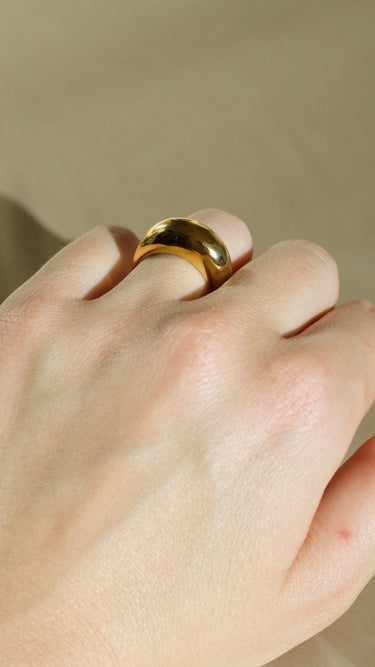 Emma - Bubble Statement Ring