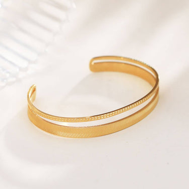 Espace Bang/Cuff Bracelet
