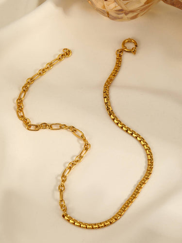 Asymmetric Chain Necklace With Clasp