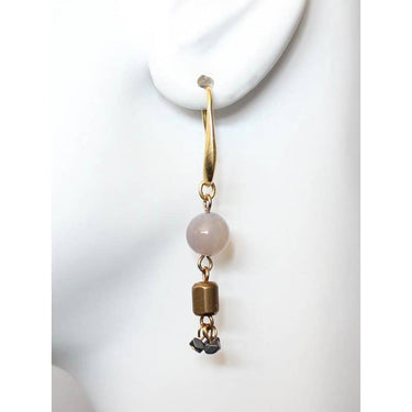Gray agate and hematite cluster earrings