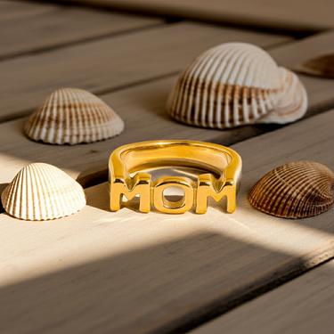 18K gold non-tarnish mom ring design
